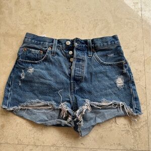 Levi shorts